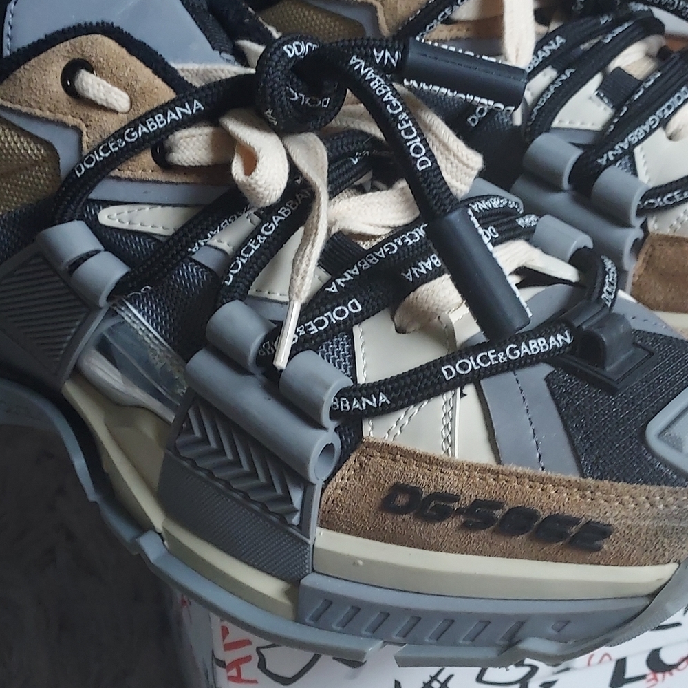 Dolce & Gabbana size 10 men